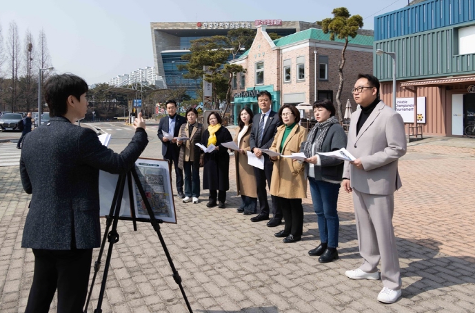 부천시의회 도시교통위원회, 영상문화산업단지 현장 방문