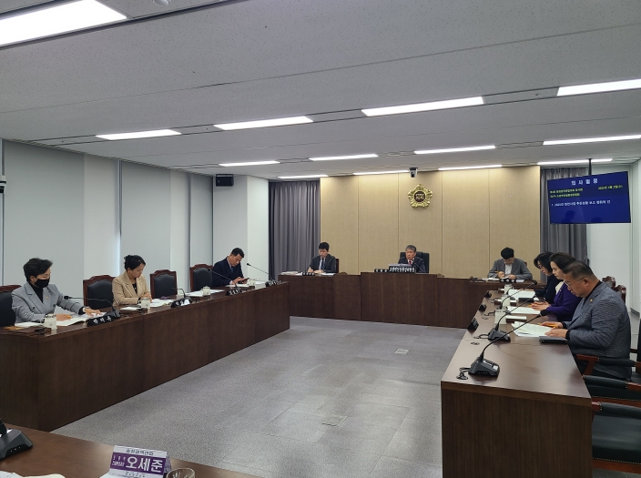 초광역건설환경위원회, 충청광역연합에 강력한 드라이브 날려! 초광역건설환경위원회, 충청광역연합에 강력한 드라이브 날려!