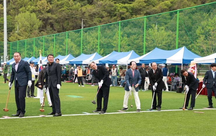 제15회 의령군수배 그라운드골프 대회 성료 제15회 의령군수배 그라운드골프 대회 성료
